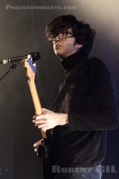 CAR SEAT HEADREST - 2017-03-22 - PARIS - Divan du Monde - 